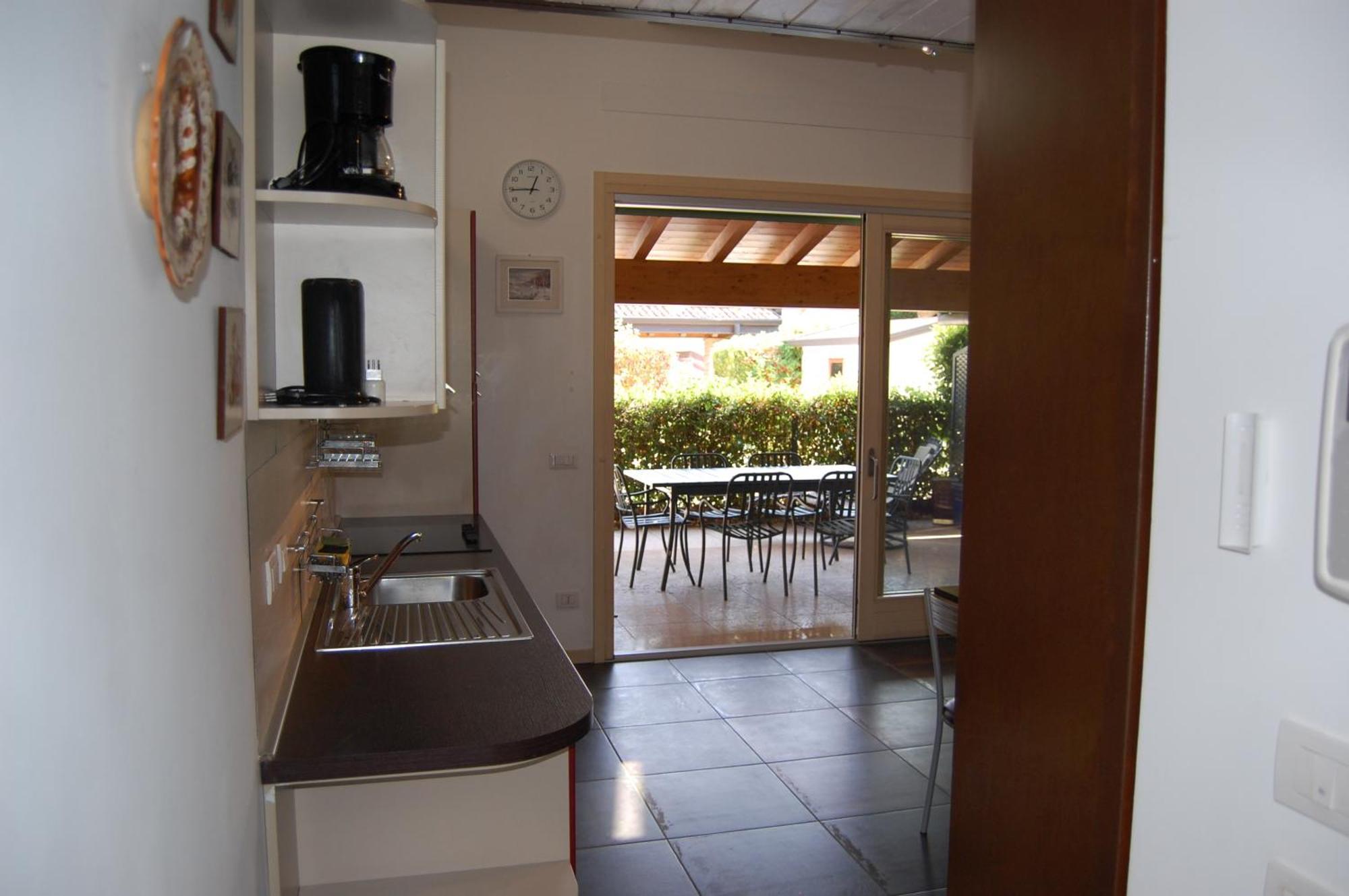 Casa Vacanze "Il Porticciolo" Manerba del Garda Exterior photo